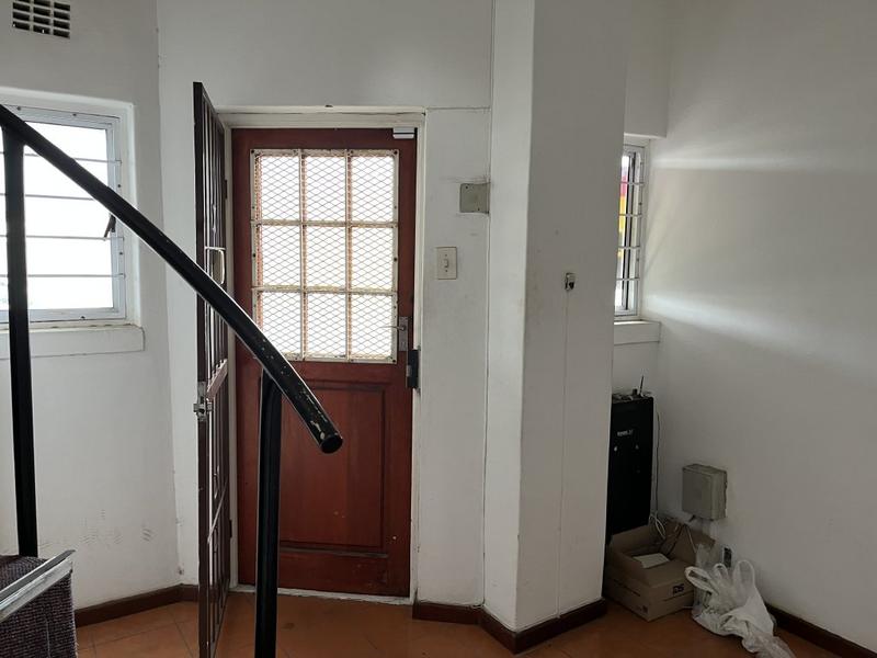 To Let commercial Property for Rent in Killarney Gardens Western Cape